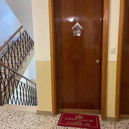 Gina's - Nel Cuore Di Apartment